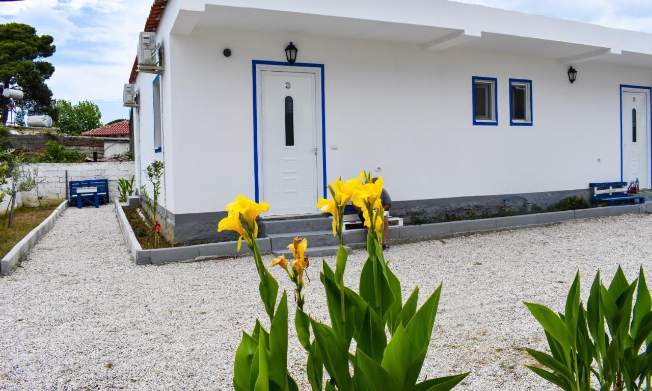 Troi Beach House Vlorë Екстериор снимка
