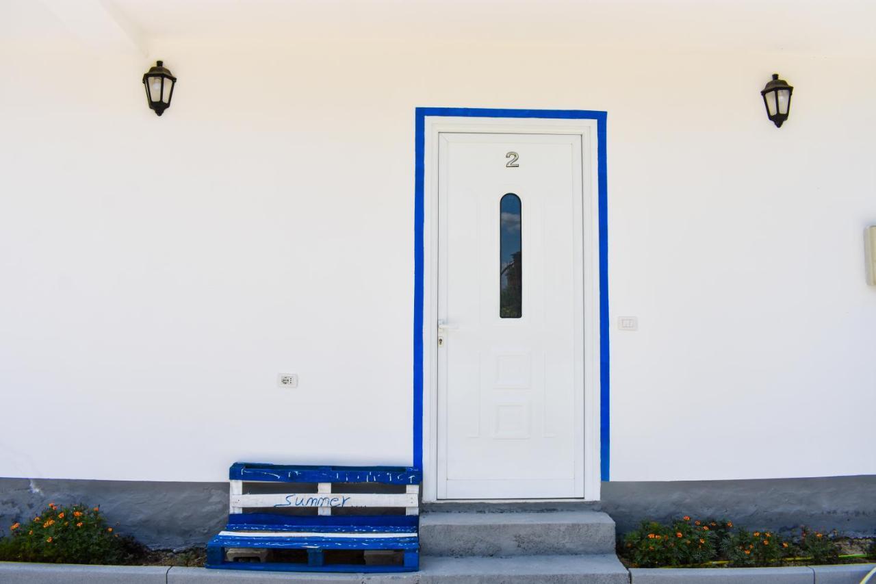 Troi Beach House Vlorë Екстериор снимка