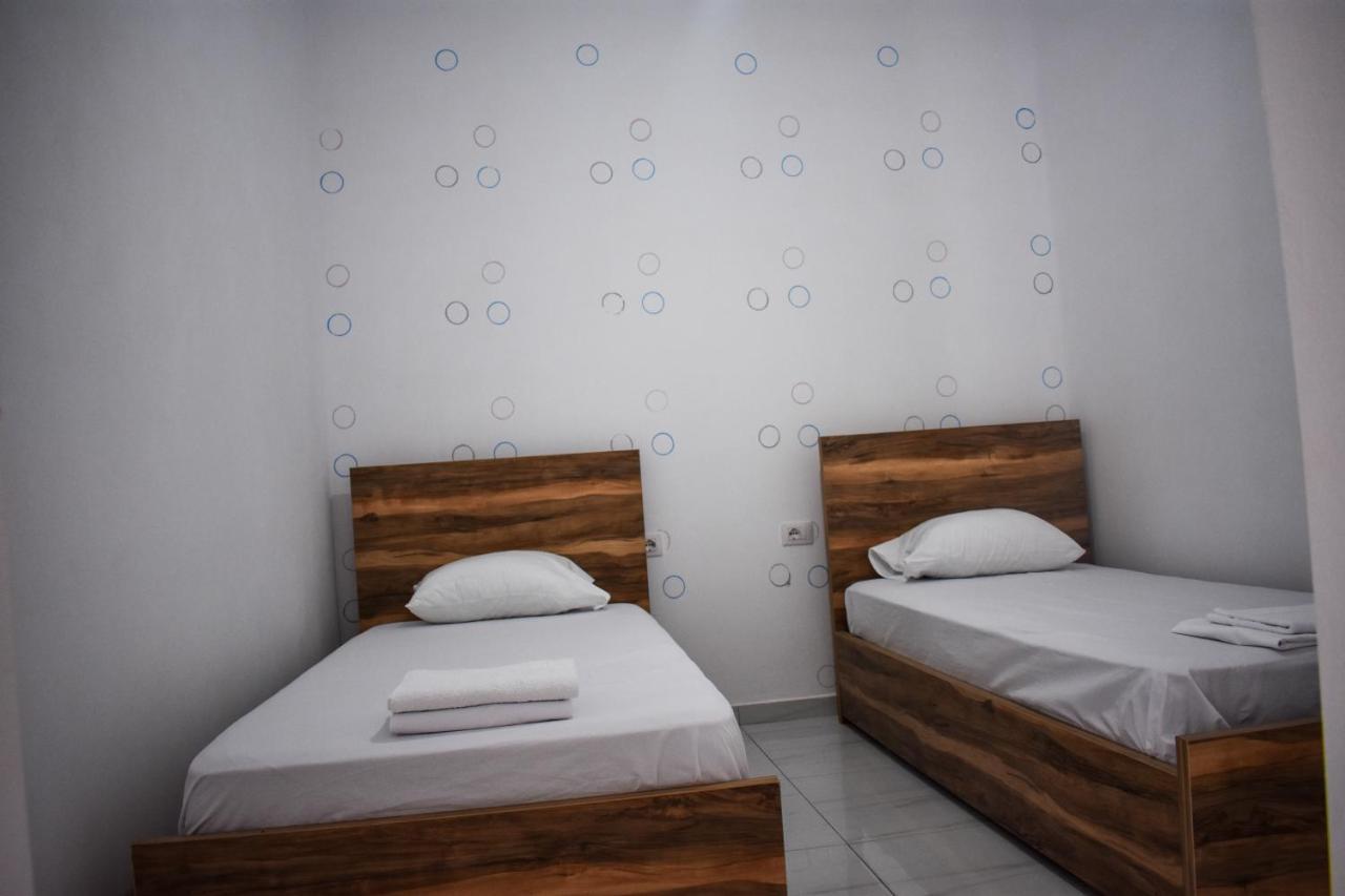 Troi Beach House Vlorë Екстериор снимка