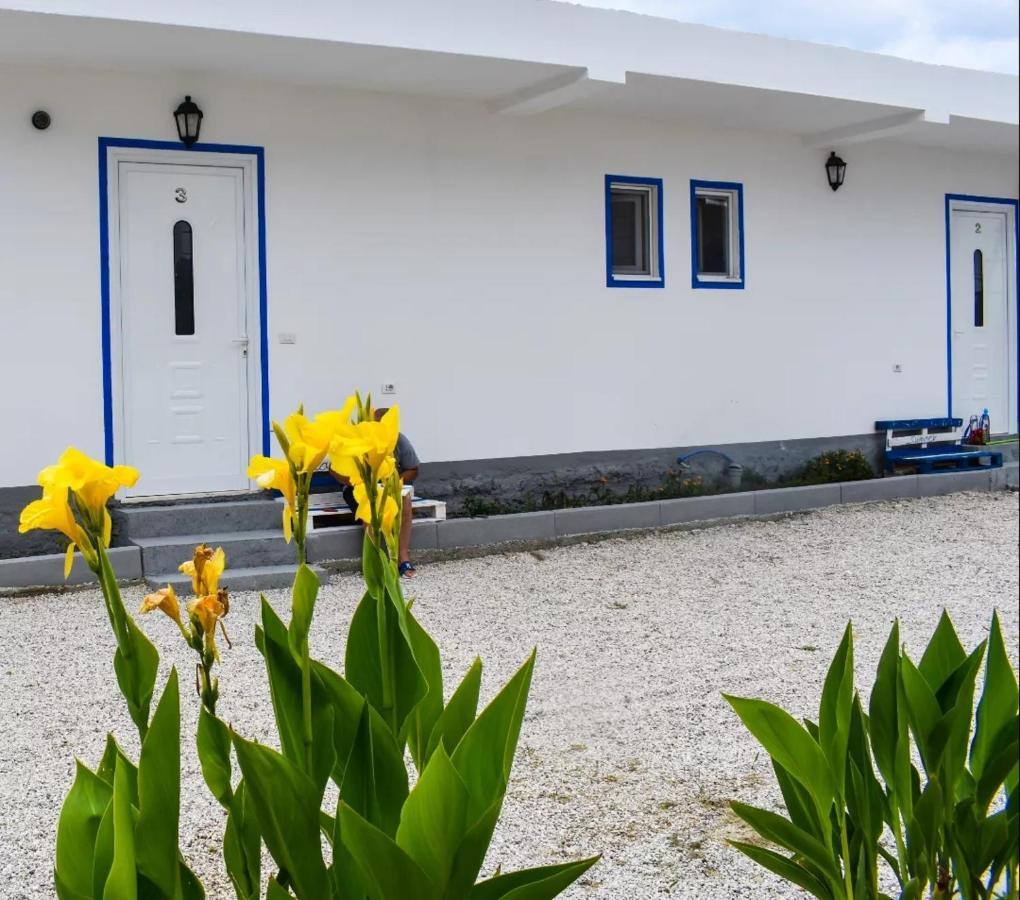 Troi Beach House Vlorë Екстериор снимка