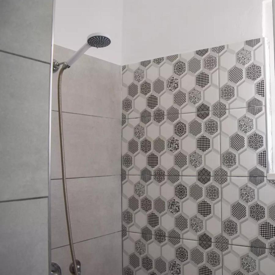 Troi Beach House Vlorë Екстериор снимка