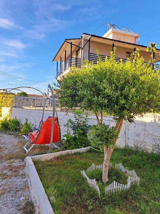 Troi Beach House Vlorë Екстериор снимка