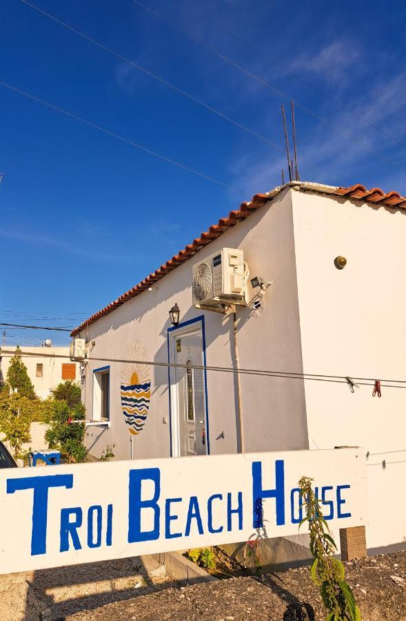 Troi Beach House Vlorë Екстериор снимка