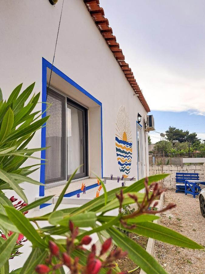 Troi Beach House Vlorë Екстериор снимка